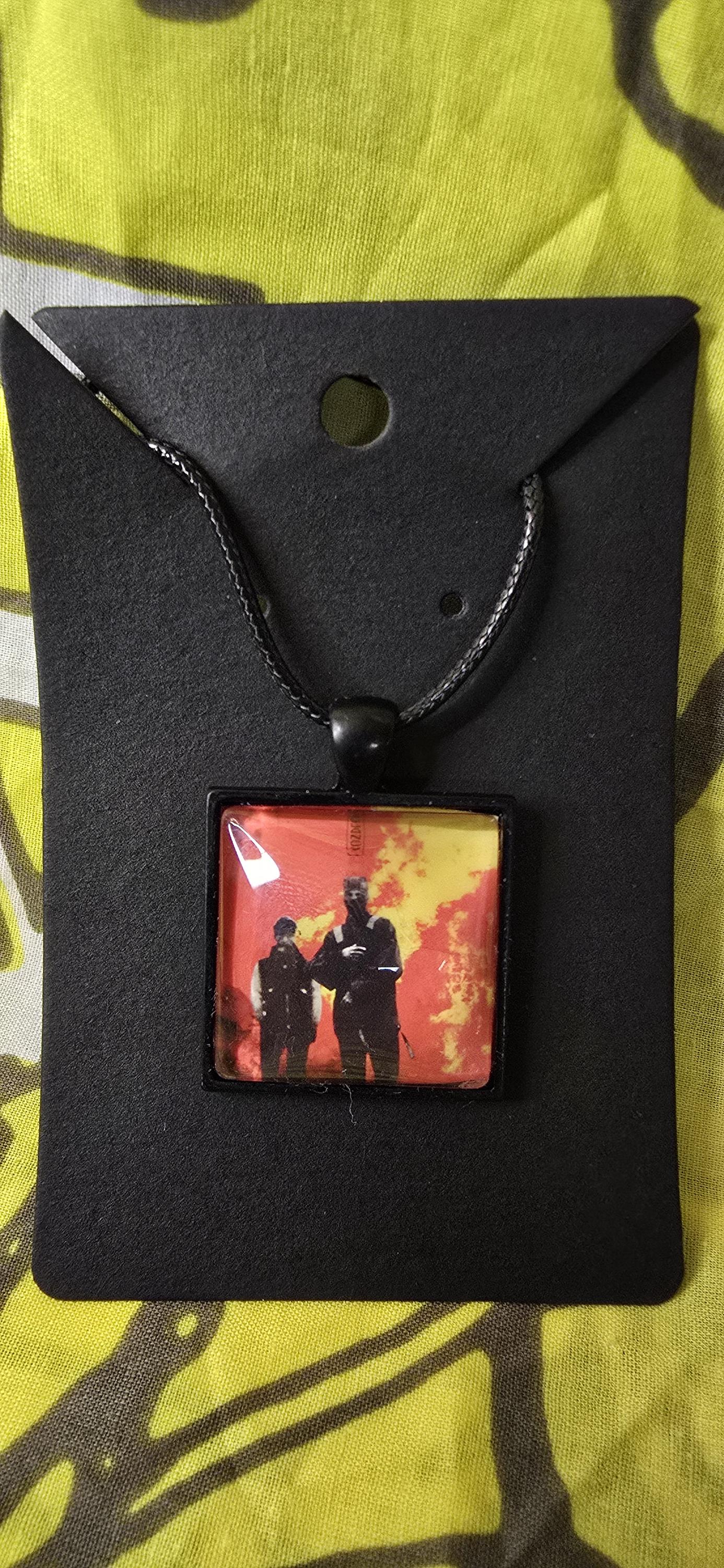 ycnalc square - Necklace/Keychain