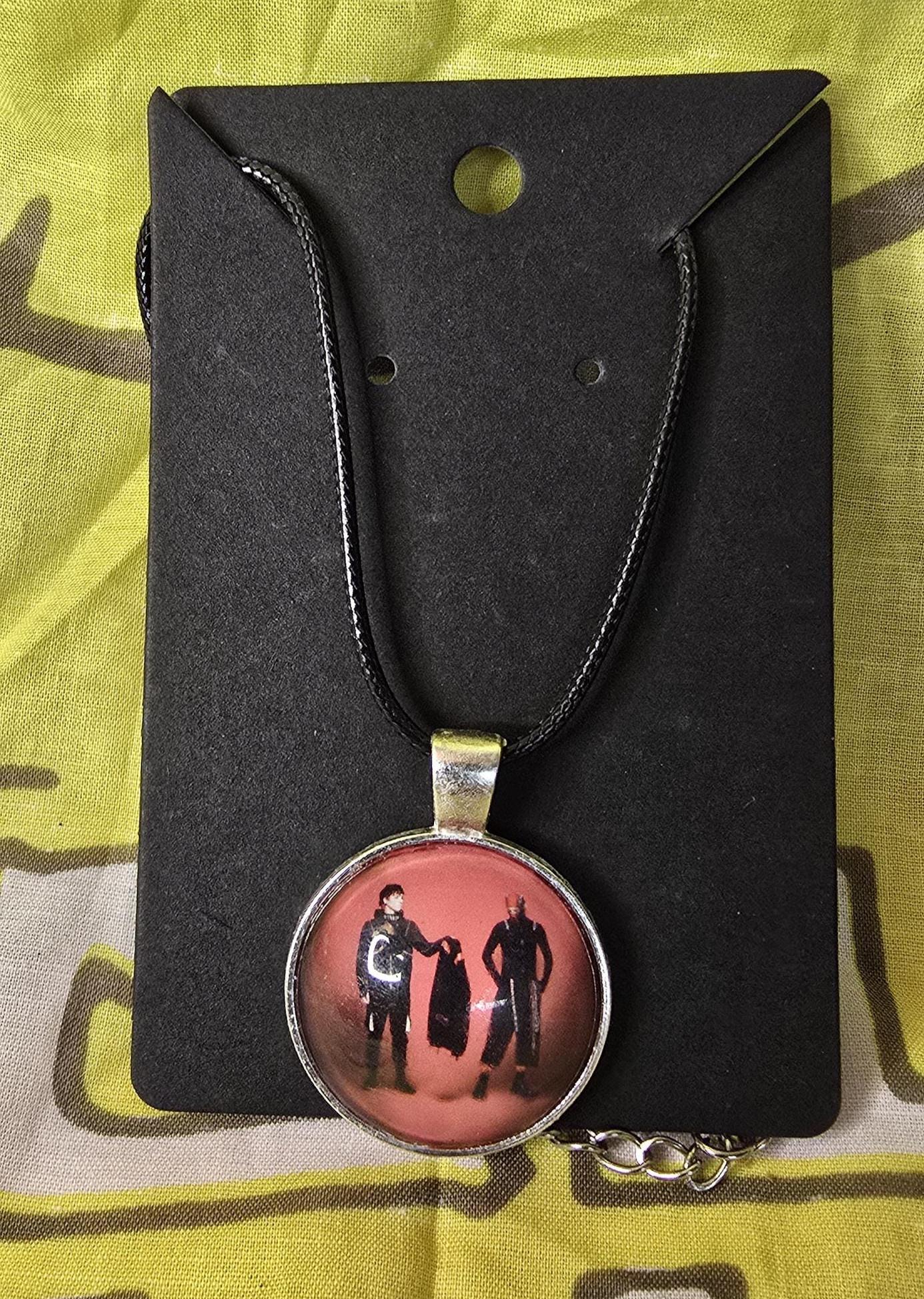 B-reach cover - Necklace/Keychain