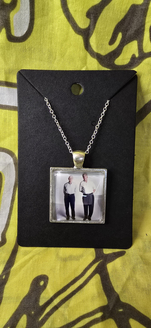 V-essel square - Necklace/Keychain