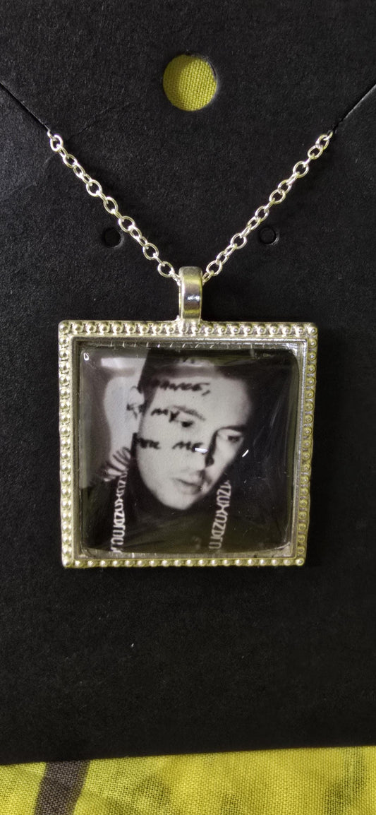 B&W square - Necklace/Keychain