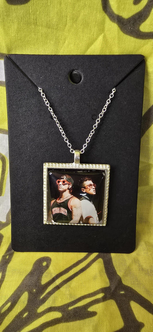 Lavish - Necklace/Keychain