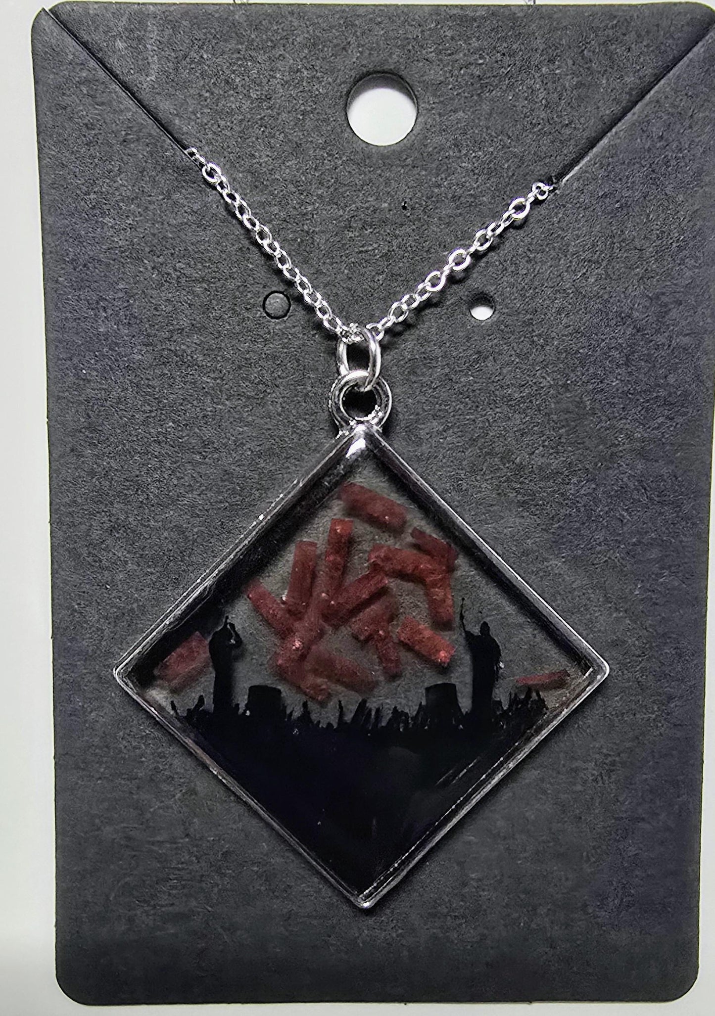 New Era Inspired Necklace - Big Diamond